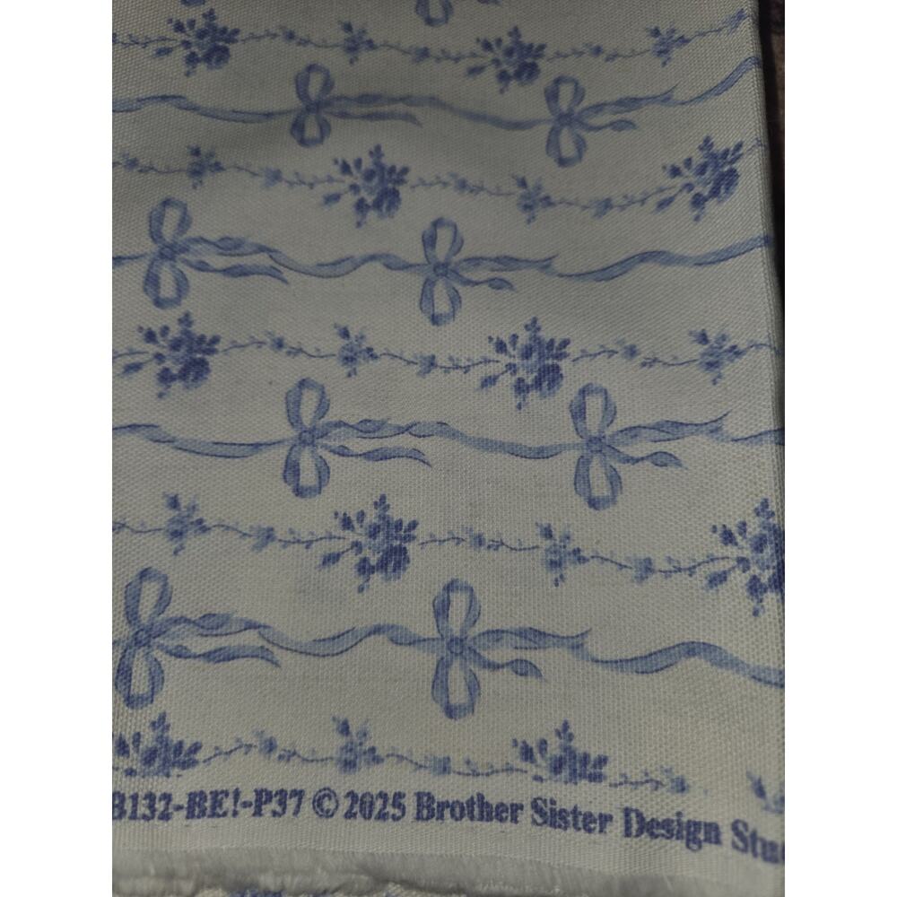 Garland Bows Cotton Calico Fabric Brother Sister 2.7 Yards - Picture 3 of 3